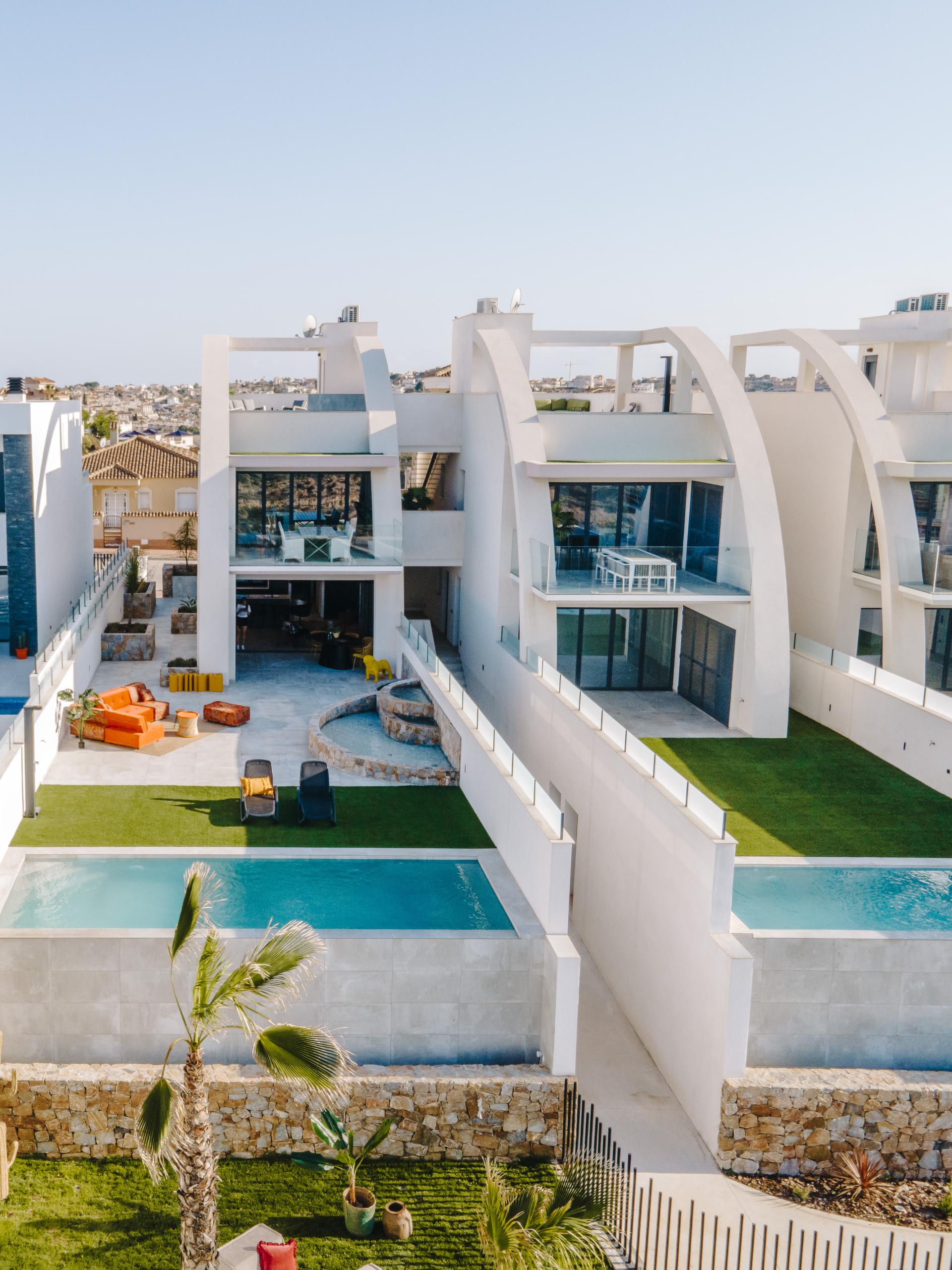 Erdgeschosswohnung mit privatem Pool in Rojales, Alicante (Costa Blanca) in Medvilla Spanje