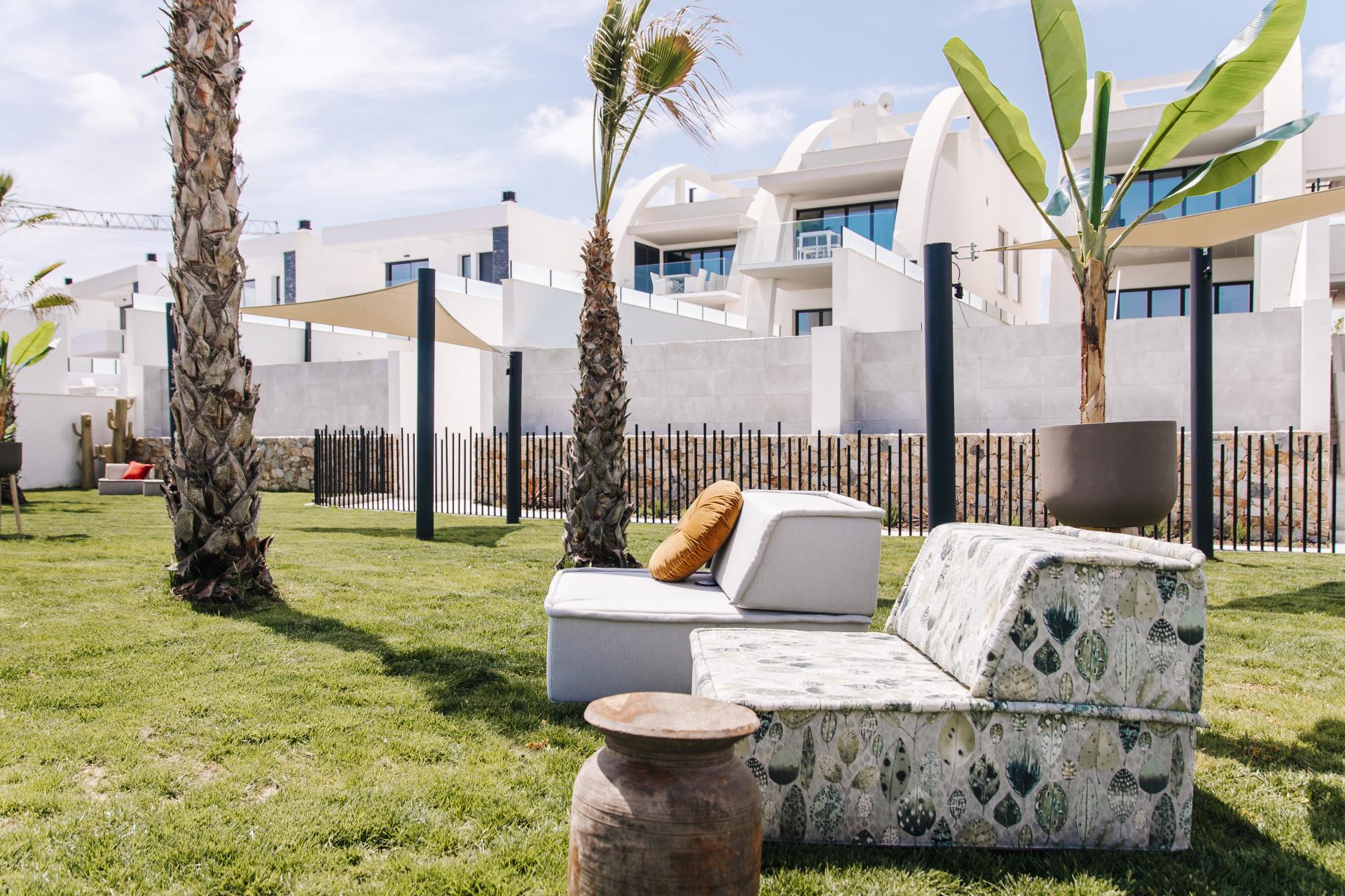 Erdgeschosswohnung mit privatem Pool in Rojales, Alicante (Costa Blanca) in Medvilla Spanje