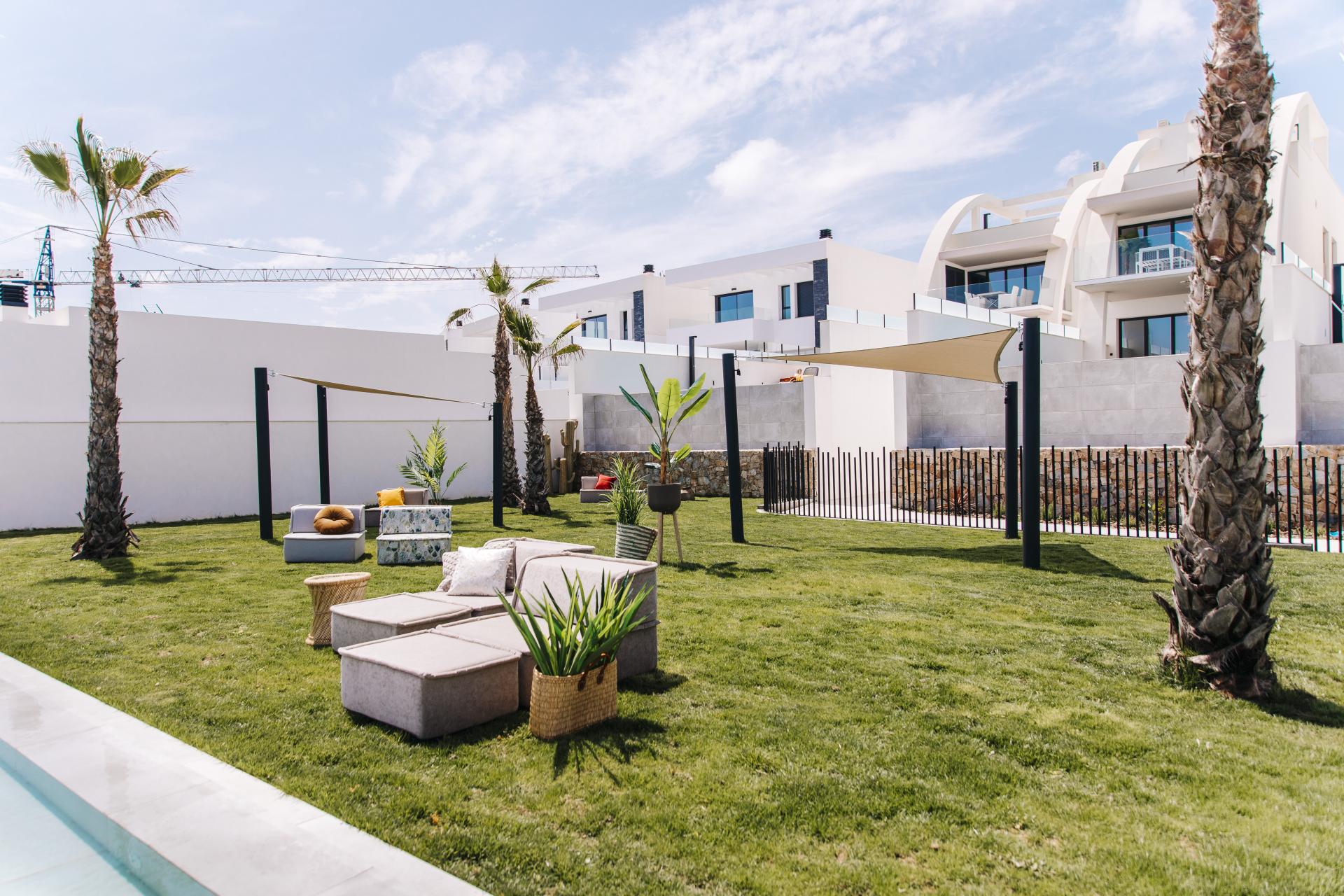 Erdgeschosswohnung mit privatem Pool in Rojales, Alicante (Costa Blanca) in Medvilla Spanje