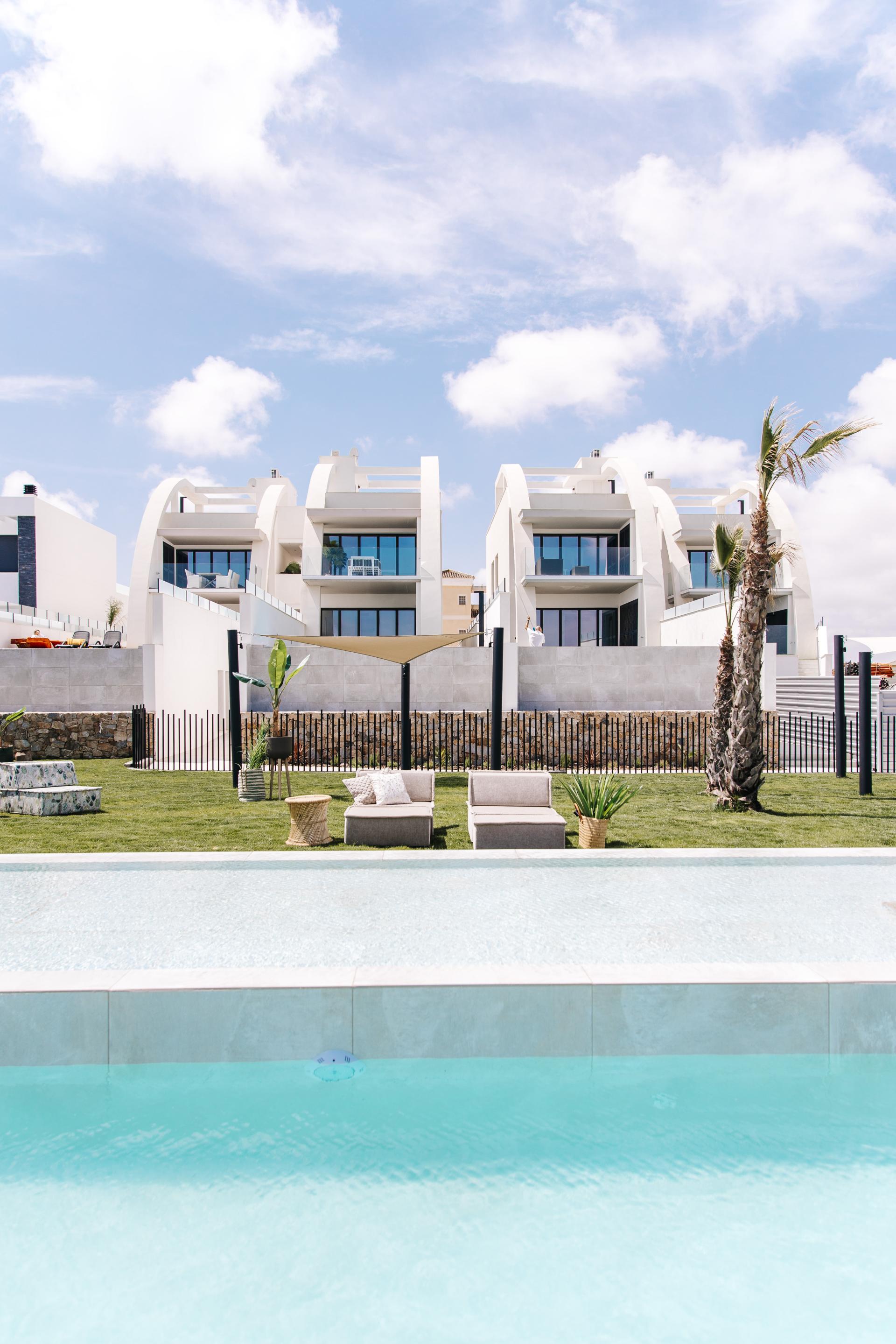 Erdgeschosswohnung mit privatem Pool in Rojales, Alicante (Costa Blanca) in Medvilla Spanje