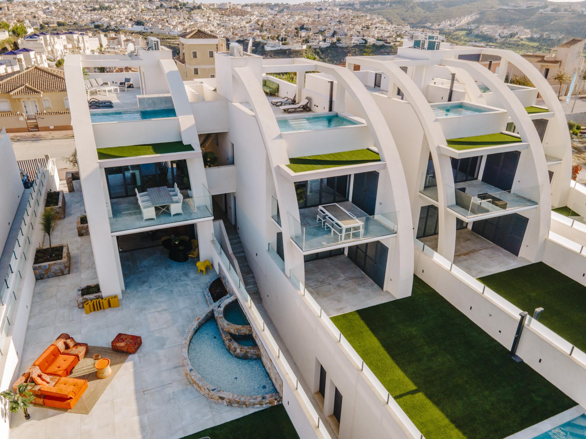 Erdgeschosswohnung mit privatem Pool in Rojales, Alicante (Costa Blanca) in Medvilla Spanje