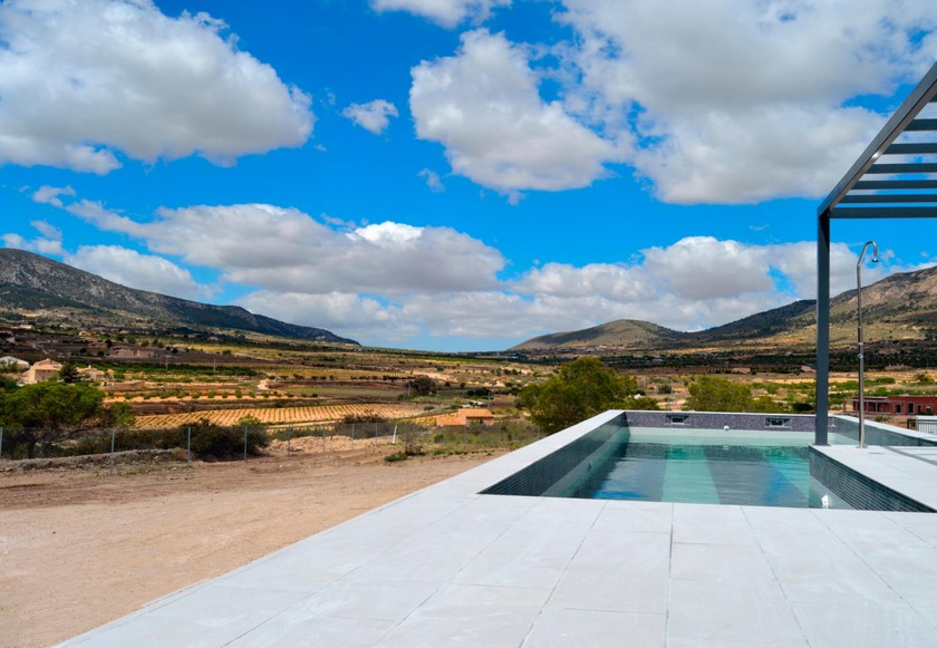 Moderne spanische Villa in Hondon de las Nieves, Hondon-Tal in Medvilla Spanje