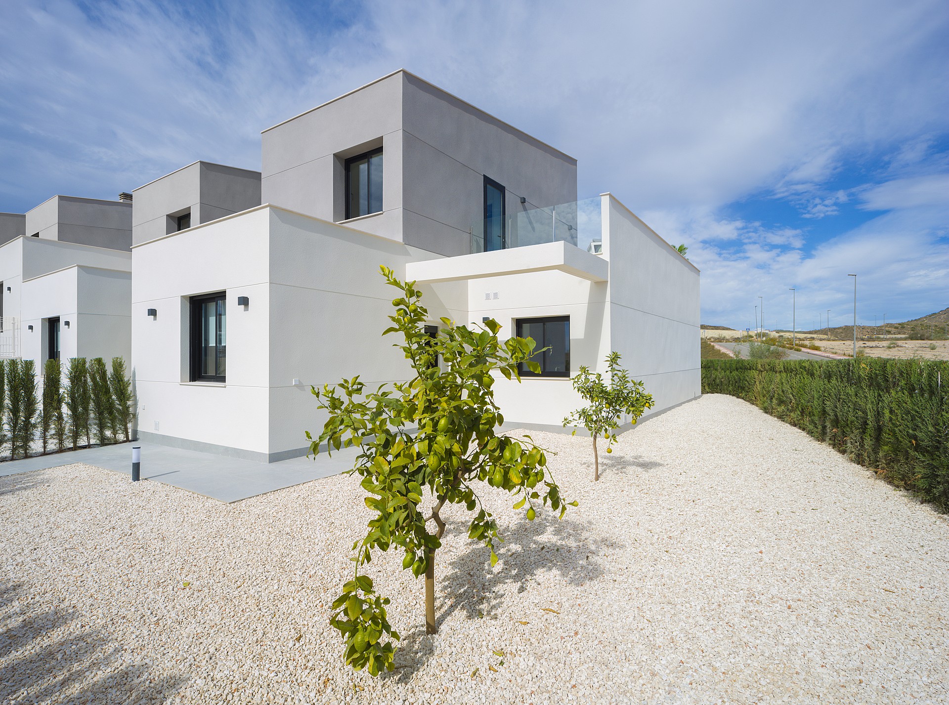 Reihenhäuser im Dorf Altaona, Costa Cálida, Spanien in Medvilla Spanje