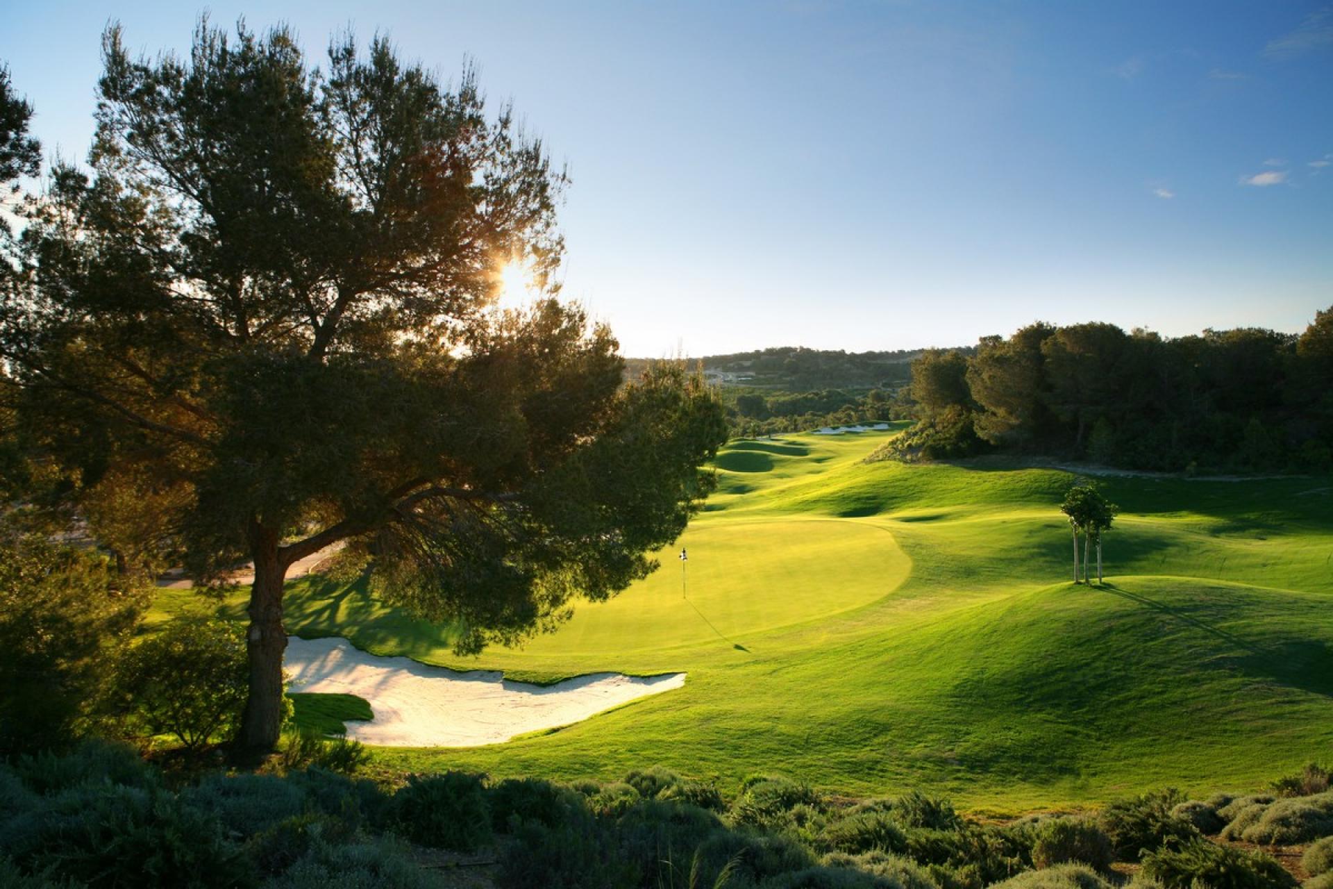 Neue, moderne Villa im Las Colinas Golf & Country Club in Medvilla Spanje