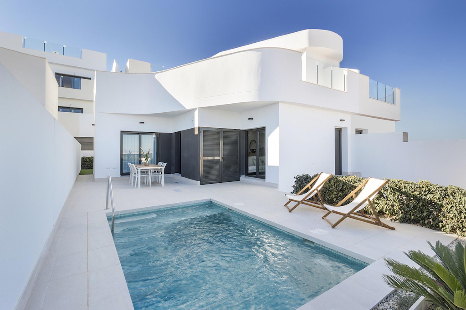 3 Schlafzimmer Villa In Torrevieja - Neubau in Medvilla Spanje