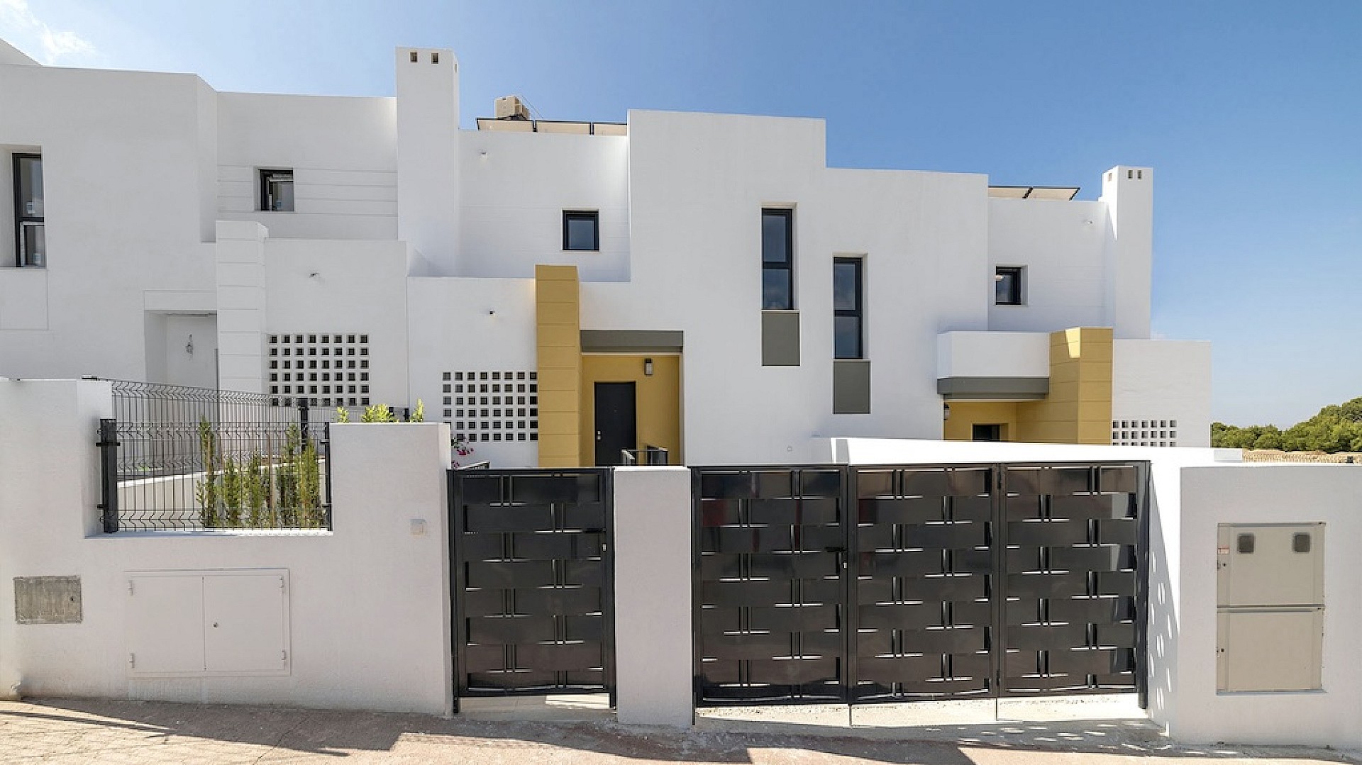 2 Schlafzimmer Reihenhäuser In Busot - Neubau in Medvilla Spanje