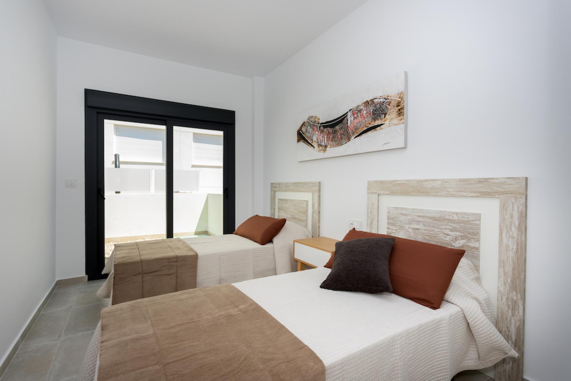 3 Schlafzimmer Villa In Daya Nueva - Neubau in Medvilla Spanje