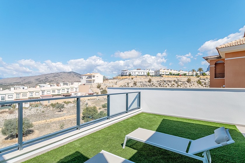 3 Schlafzimmer Reihenhäuser In Finestrat in Medvilla Spanje