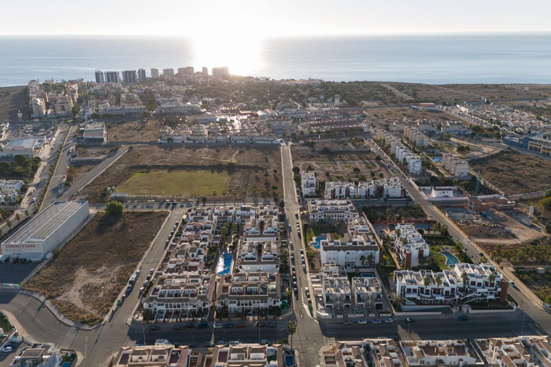 3 Schlafzimmer Apartment mit Terrasse In Punta Prima - Orihuela Costa - Neubau in Medvilla Spanje