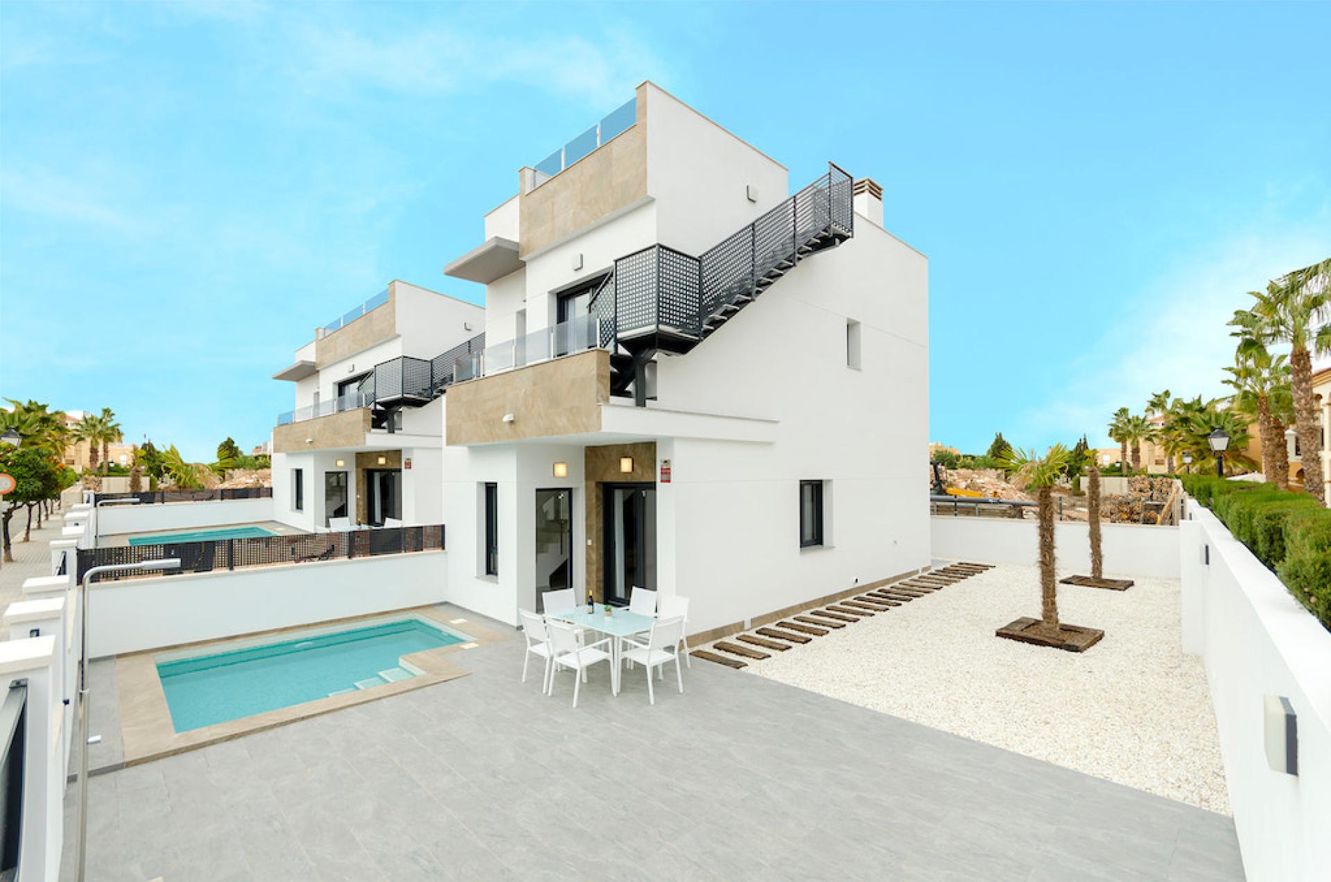 3 Schlafzimmer Villa In Torrevieja - Neubau in Medvilla Spanje