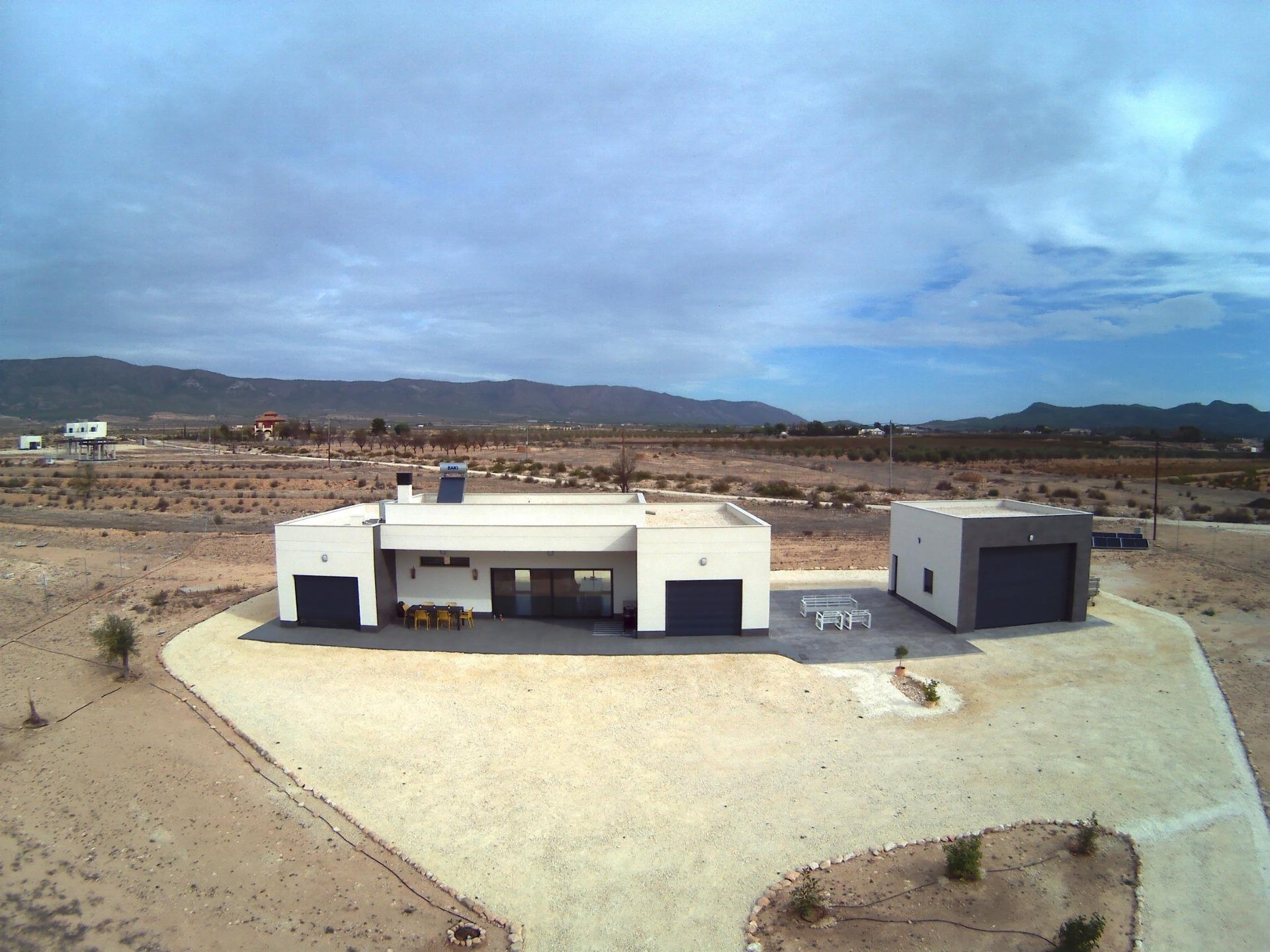 Moderne Neubauvilla in der Nähe von Pinoso, Alicante in Medvilla Spanje