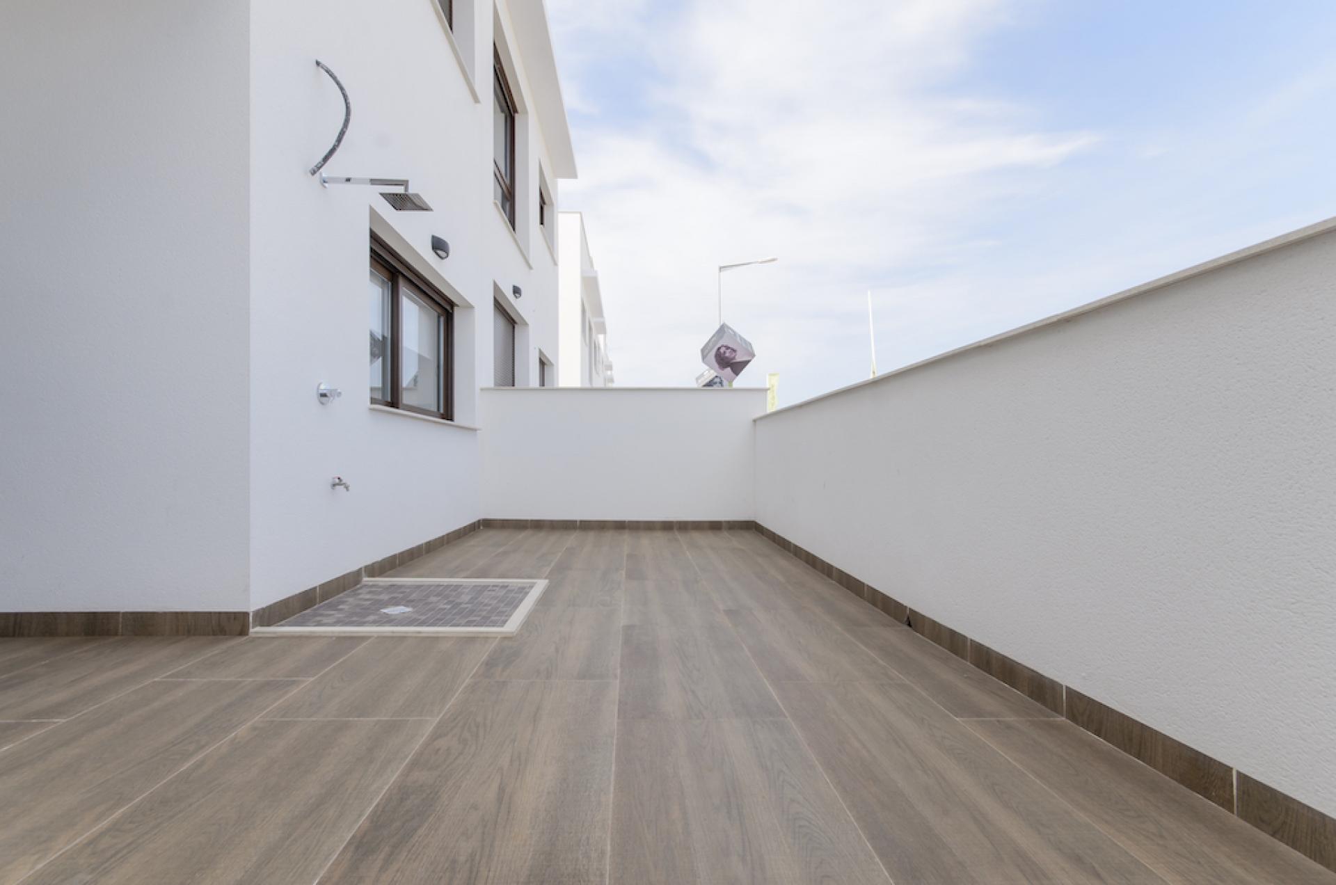 3 Schlafzimmer Wohnung mit Dachterrasse In Torrevieja - Neubau in Medvilla Spanje