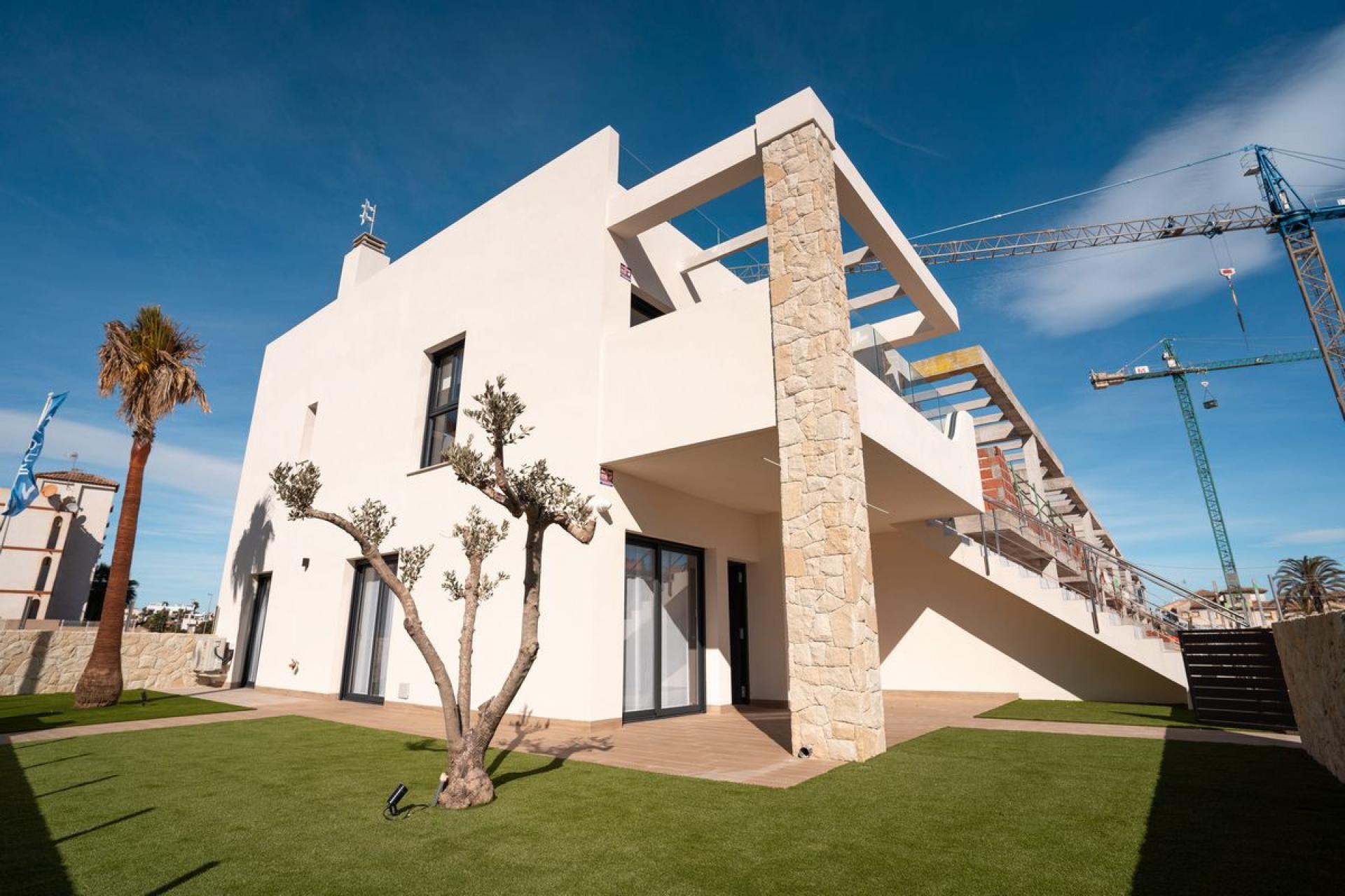 4 Schlafzimmer Villa In Punta Prima - Orihuela Costa - Neubau in Medvilla Spanje