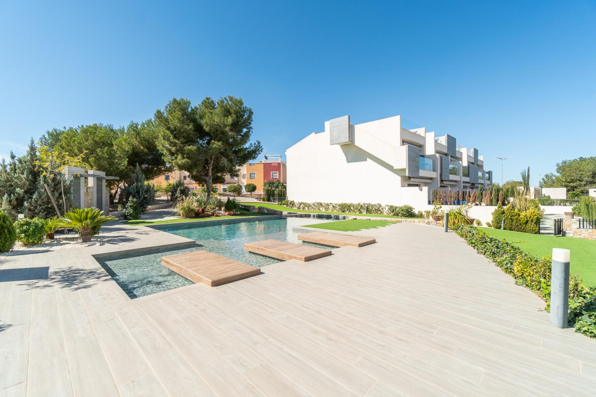 3 Schlafzimmer Wohnung mit Dachterrasse In Torrevieja - Neubau in Medvilla Spanje