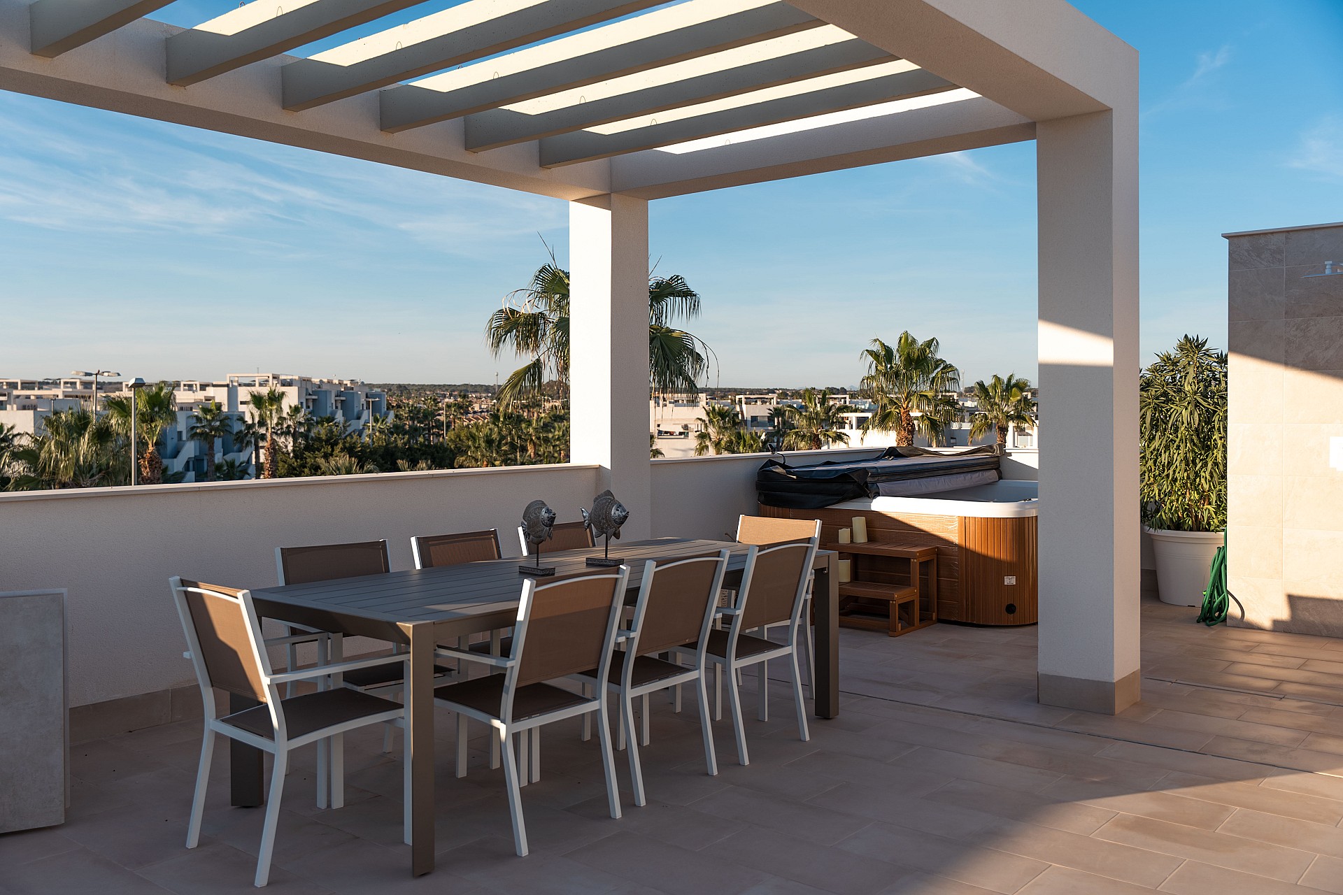 3 Schlafzimmer Wohnung mit Dachterrasse In El Raso - Neubau in Medvilla Spanje